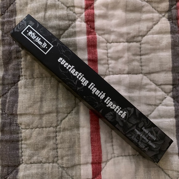 Kay Von D Everlasting Liquid Lipstick NWT Noble. - Picture 2 of 2